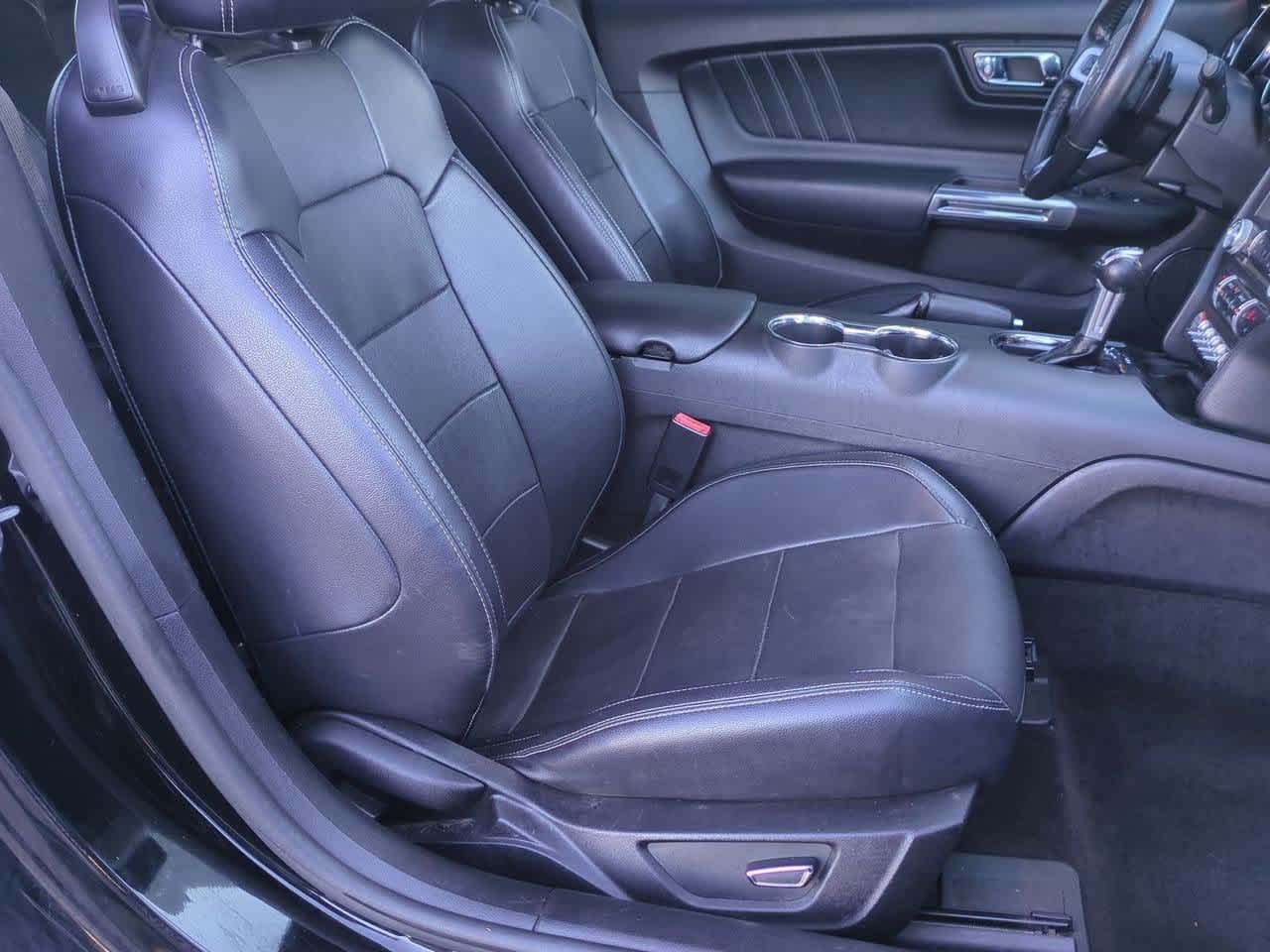 Thumbnail: 2017 Ford Mustang - 19