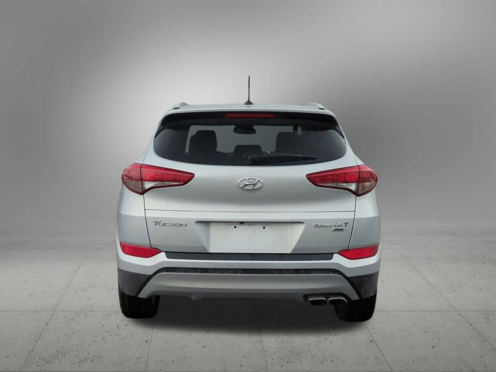 Thumbnail: 2017 Hyundai Tucson - 5