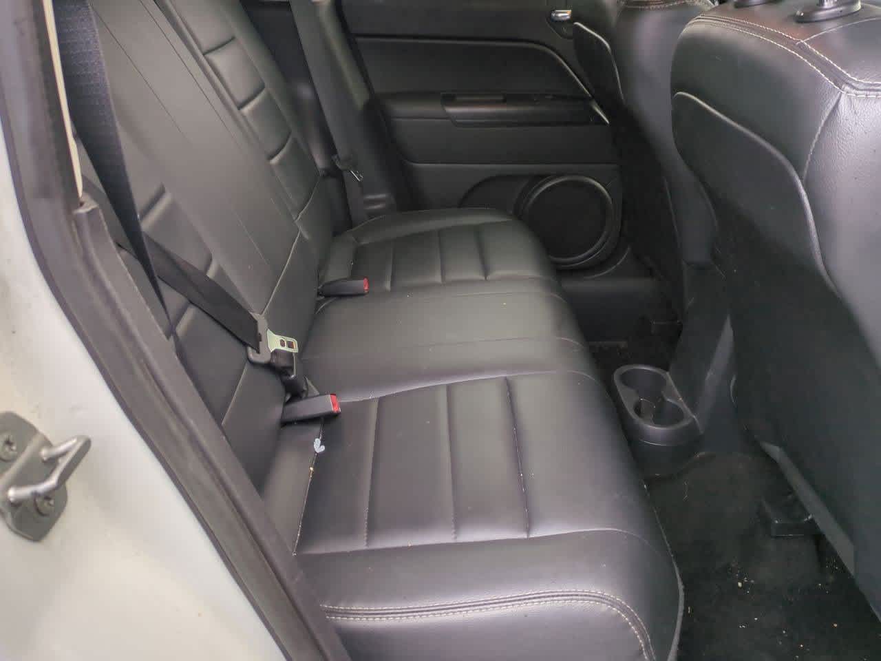 Thumbnail: 2016 Jeep Patriot - 20