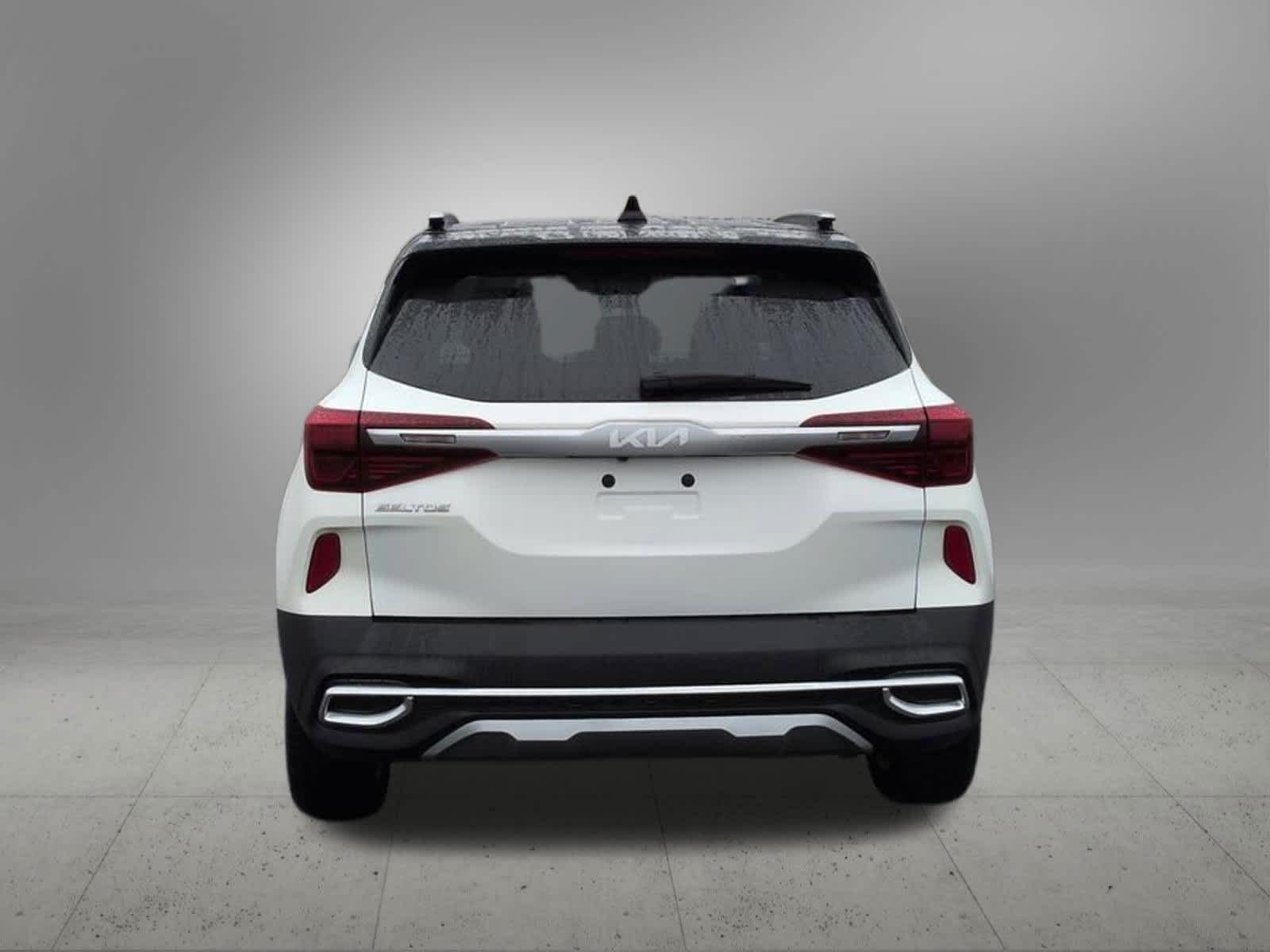 Thumbnail: 2023 Kia Seltos - 5