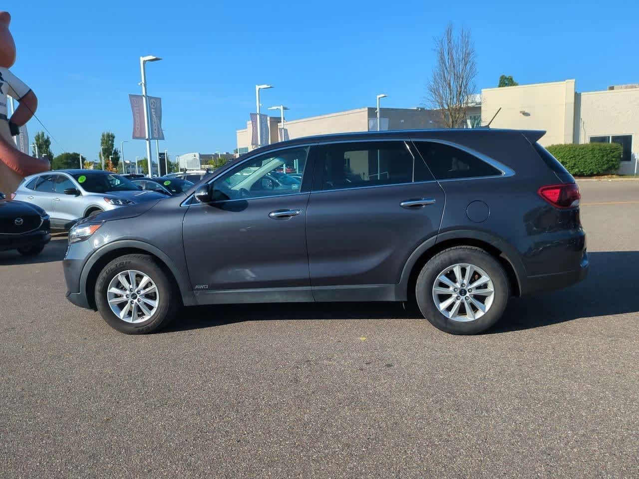 Thumbnail: 2019 Kia Sorento - 3