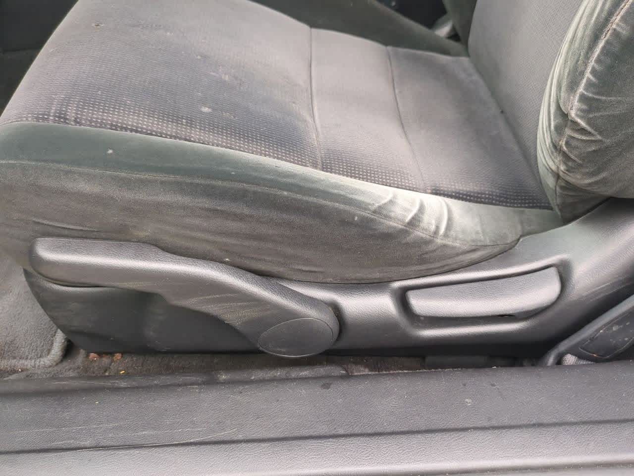 Thumbnail: 2004 Honda Accord - 14