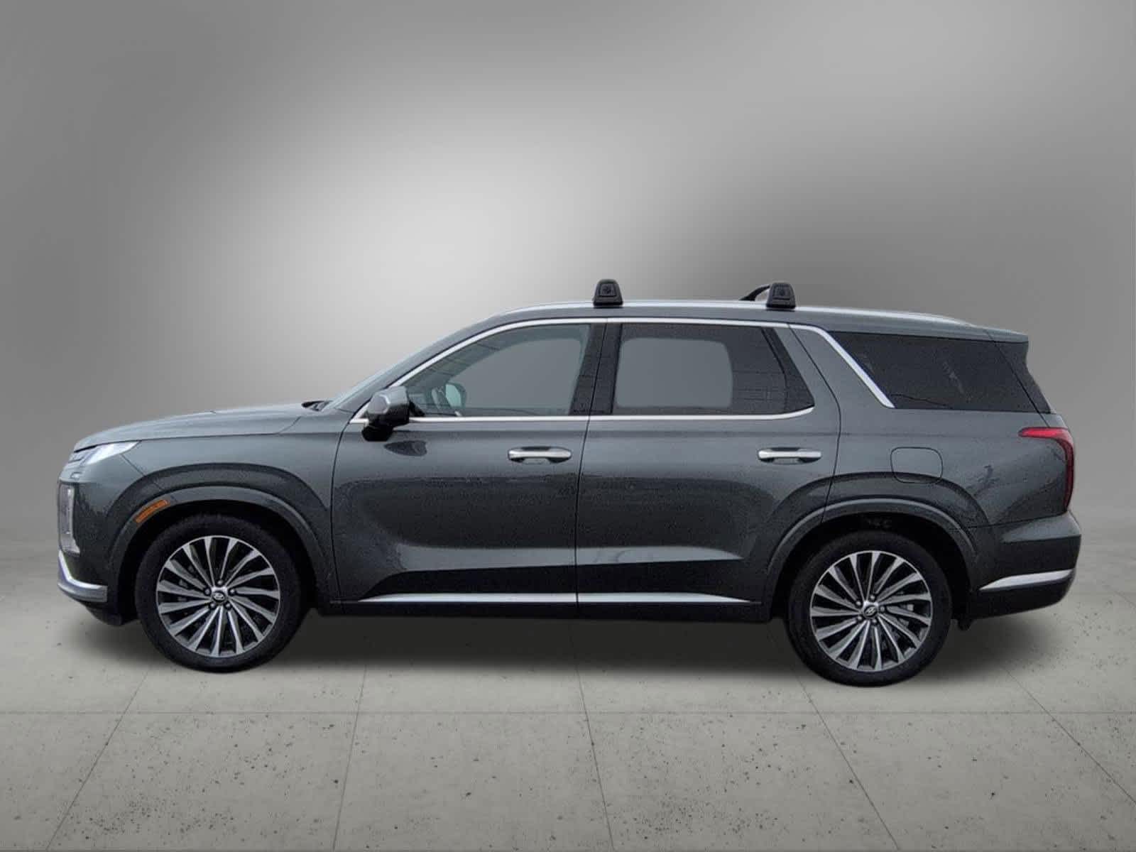 Thumbnail: 2023 Hyundai Palisade - 3