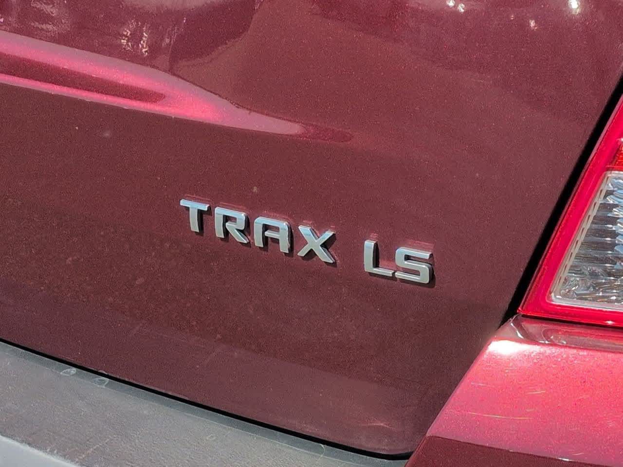 Thumbnail: 2016 Chevrolet Trax - 12