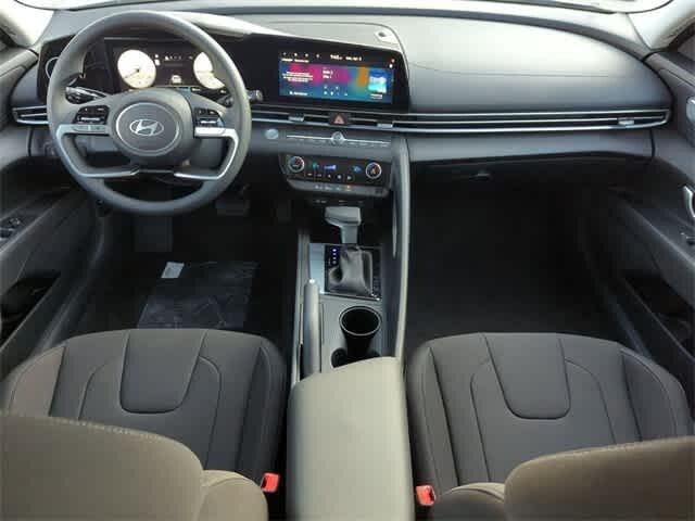 Thumbnail: 2024 Hyundai Elantra - 13