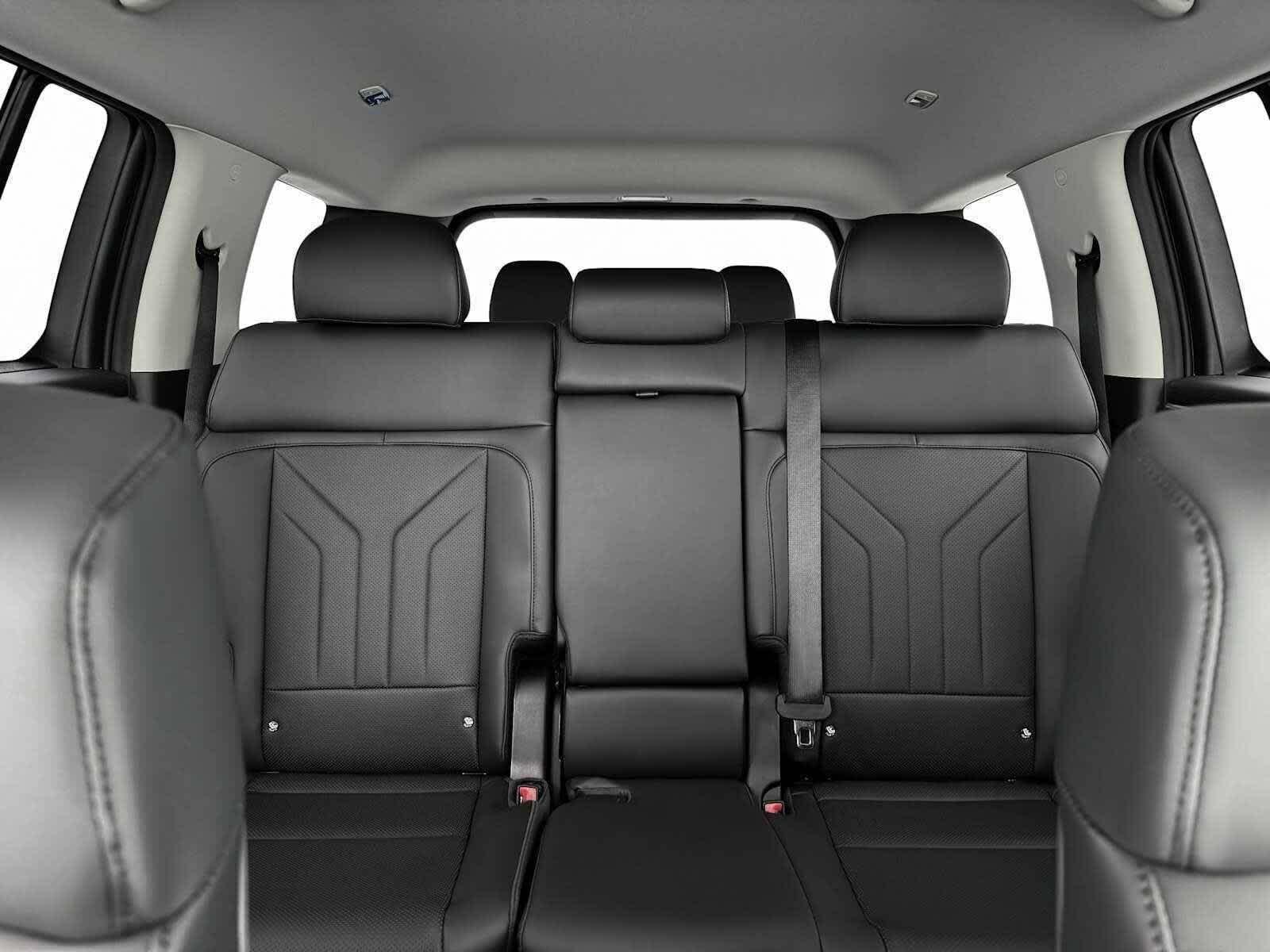 Thumbnail: 2025 Hyundai Santa Fe - 16