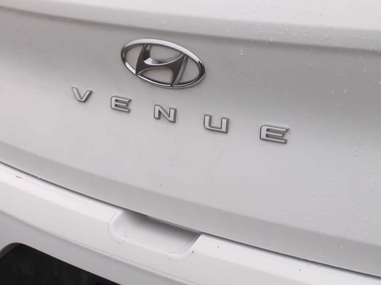 Thumbnail: 2024 Hyundai Venue - 12