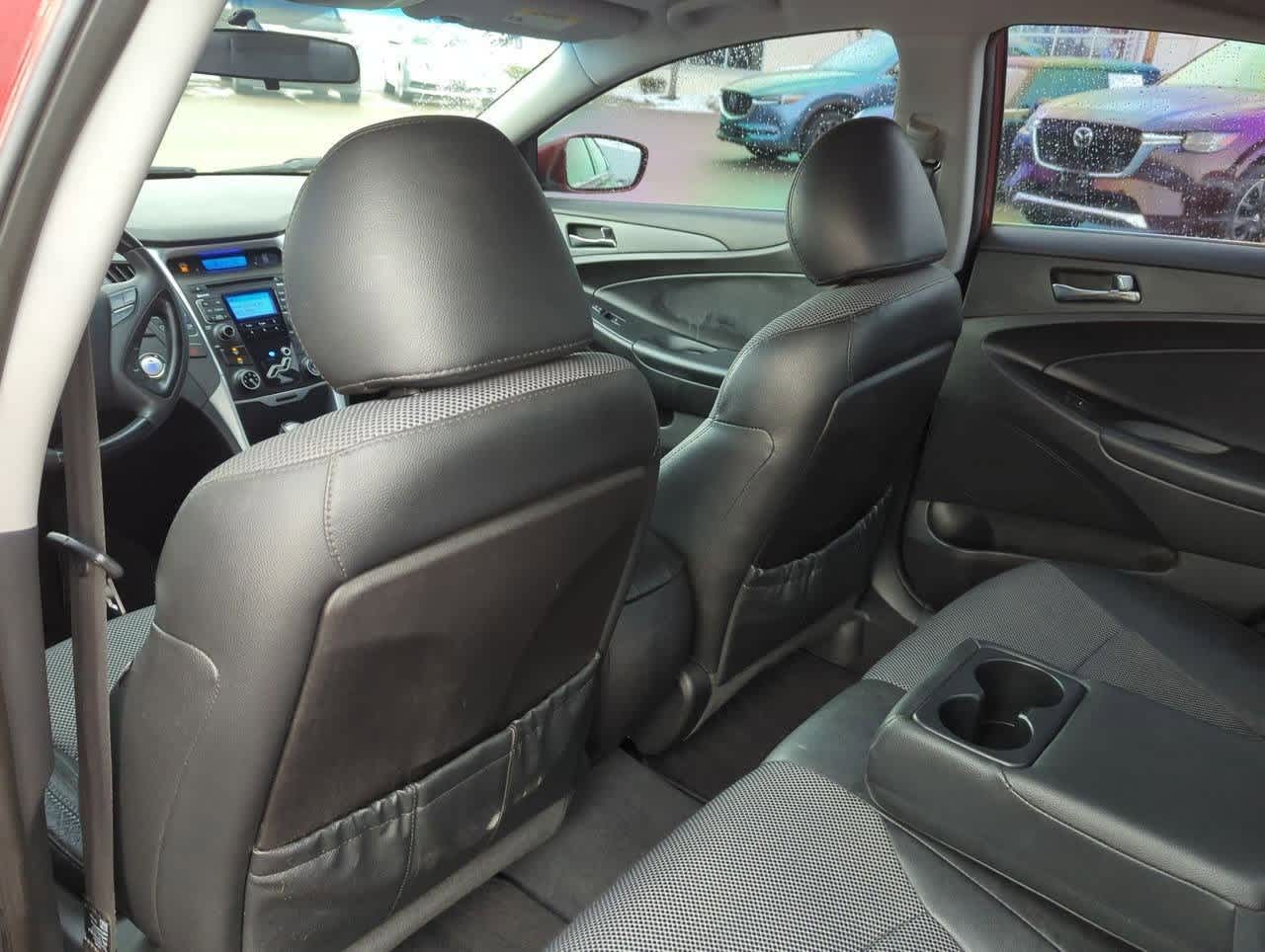 2011 Hyundai Sonata SE 17