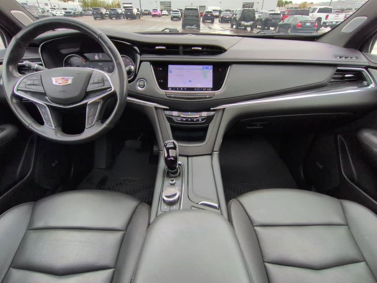 Thumbnail: 2023 Cadillac XT5 - 13
