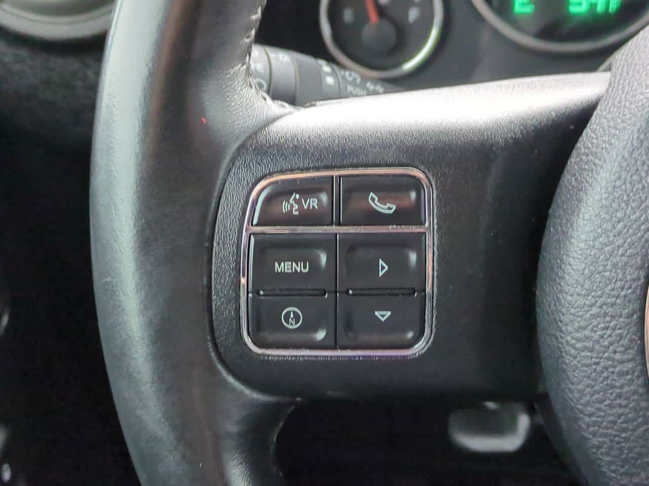 Thumbnail: 2017 Jeep Wrangler - 23