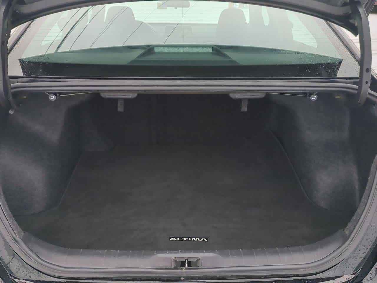 Thumbnail: 2024 Nissan Altima - 31