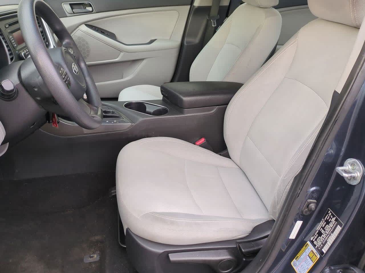 Thumbnail: 2015 Kia Optima - 15