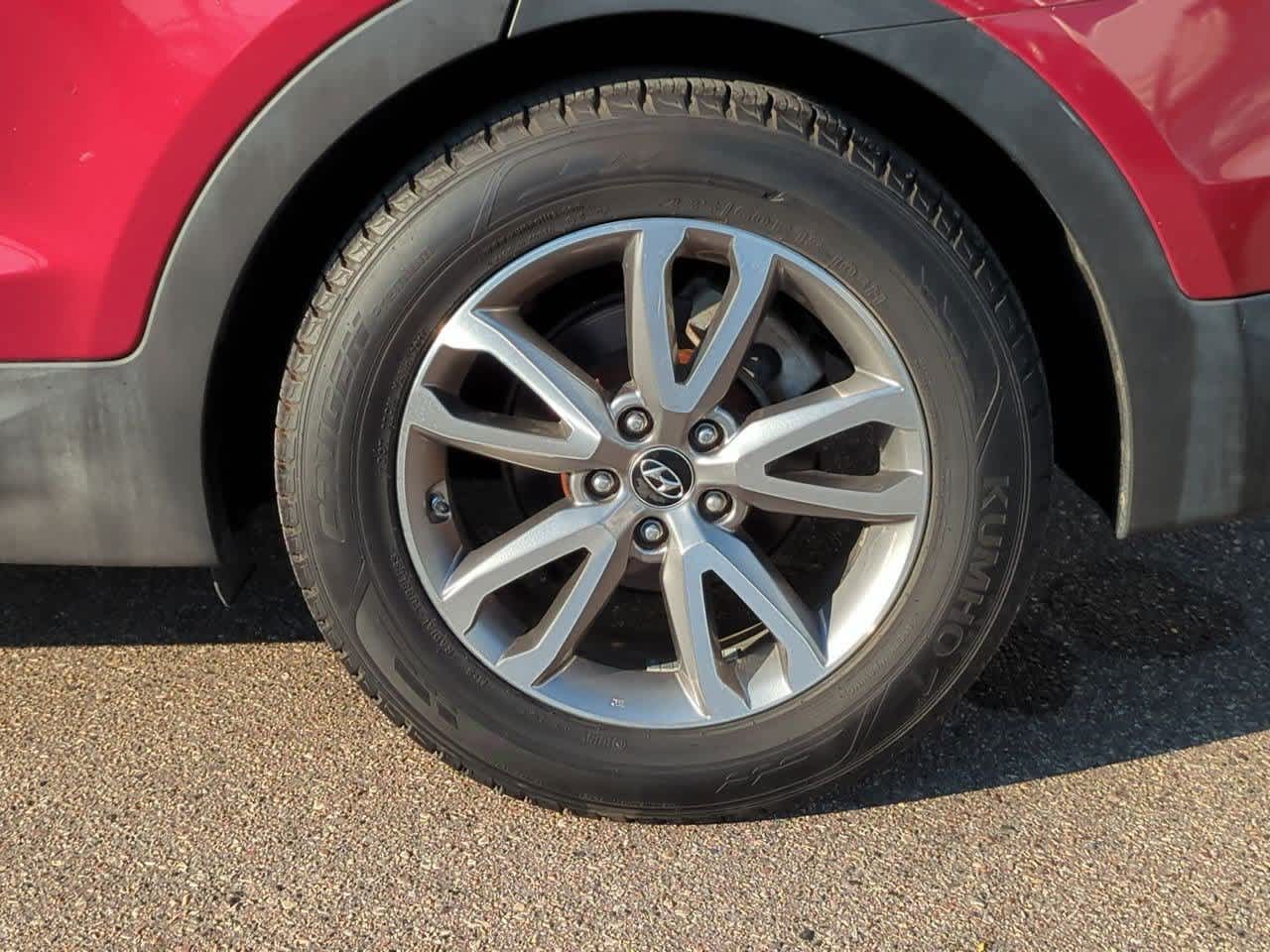 Thumbnail: 2014 Hyundai Santa Fe - 13