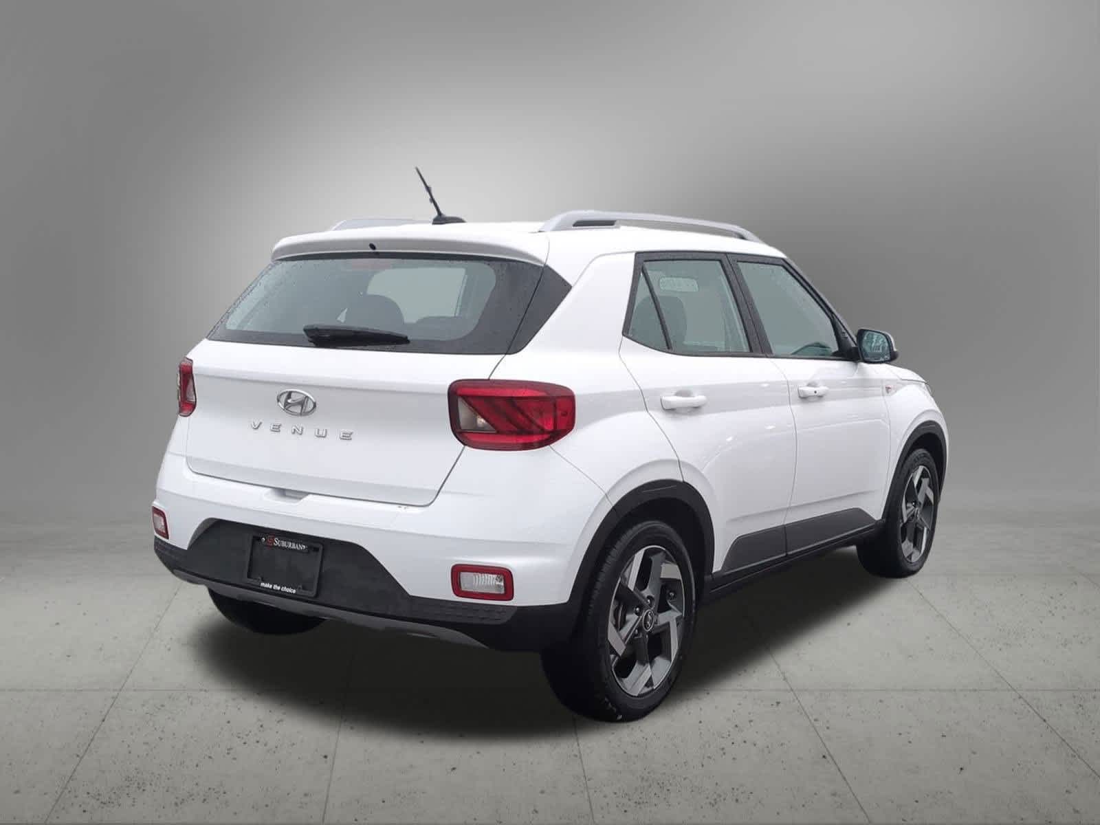 Thumbnail: 2024 Hyundai Venue - 6