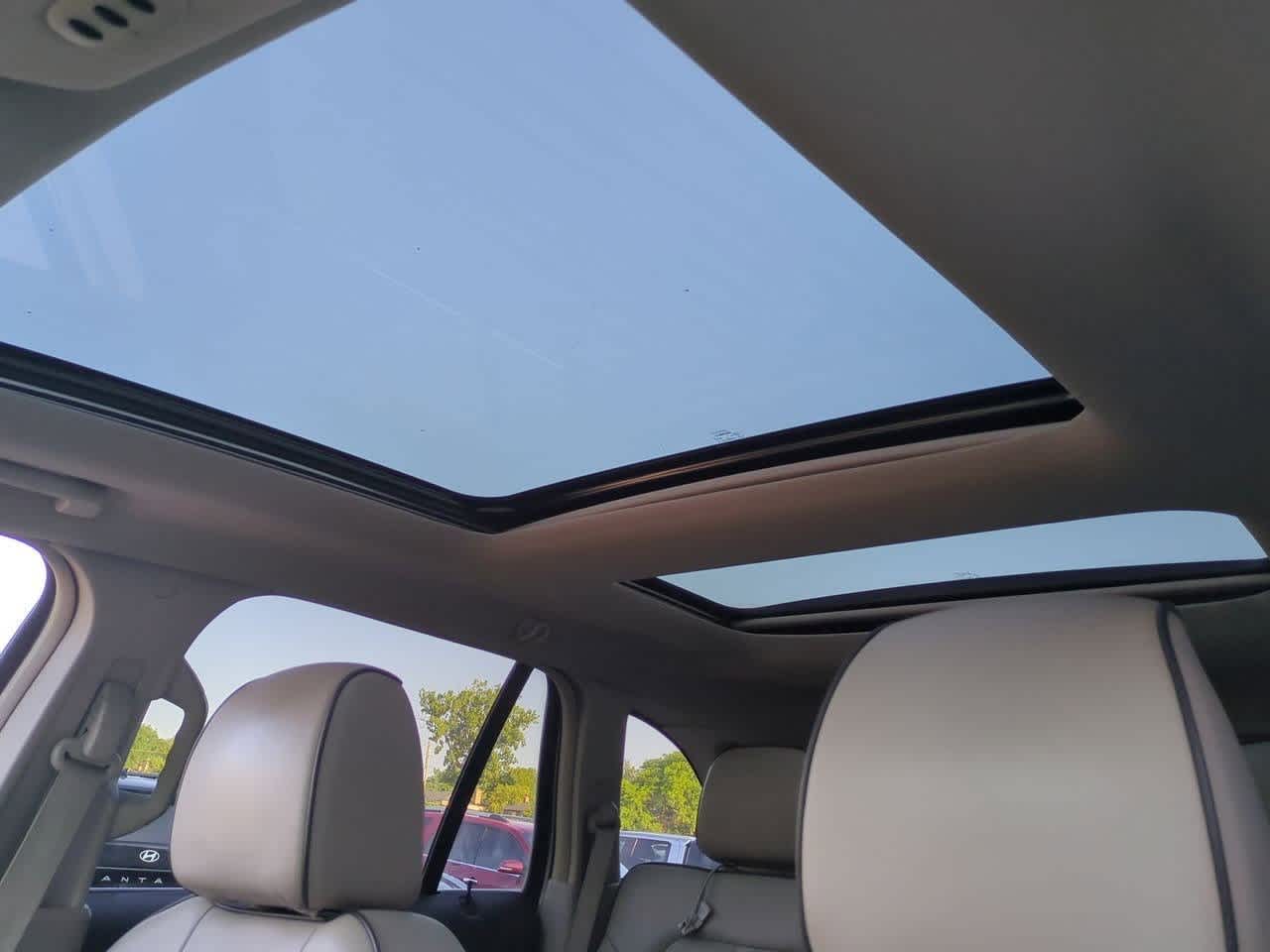 Thumbnail: 2013 Lincoln MKX - 18