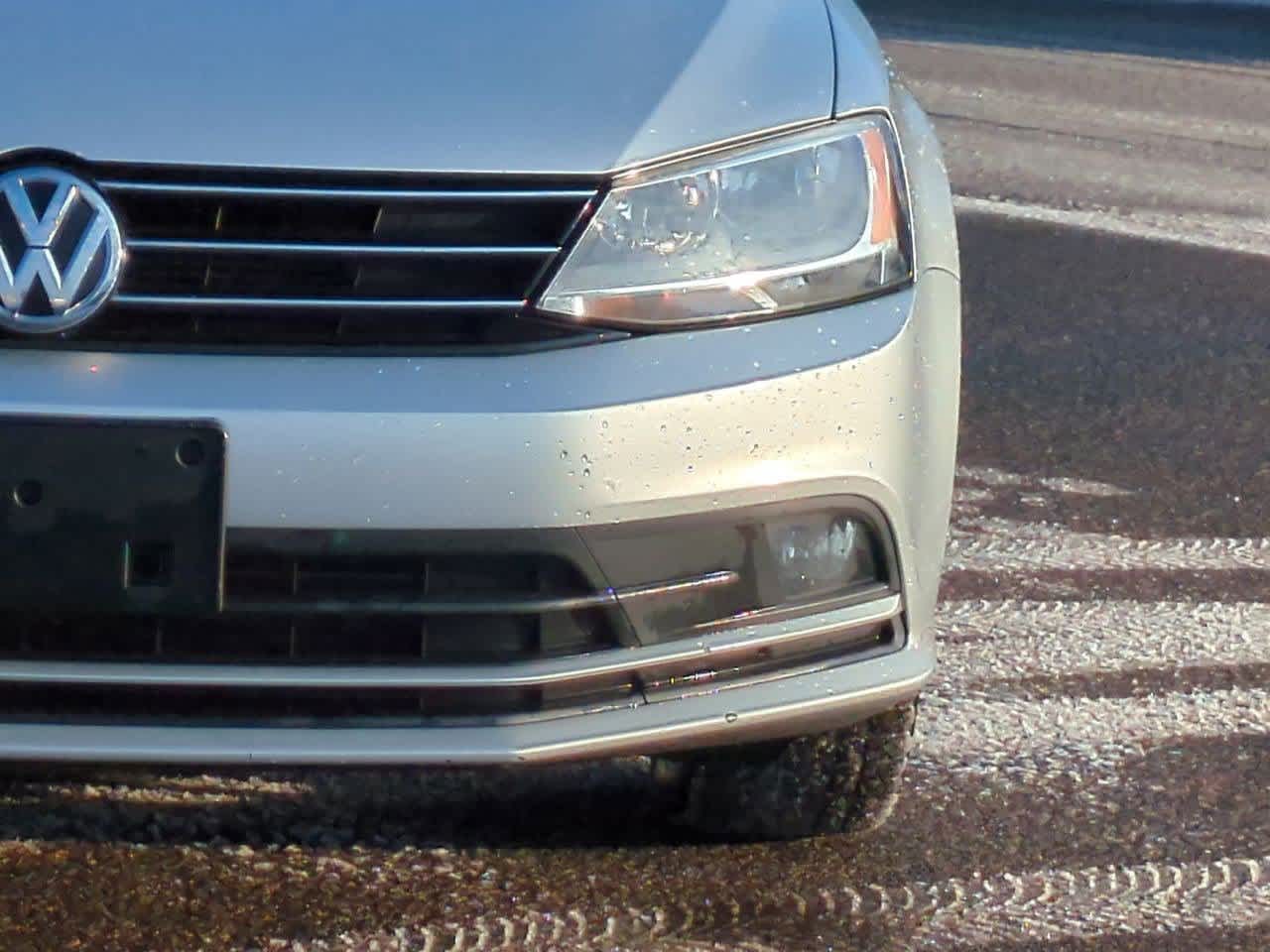 Thumbnail: 2015 Volkswagen Jetta - 10