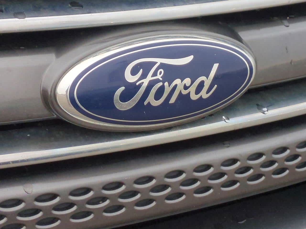 Thumbnail: 2015 Ford Explorer - 11