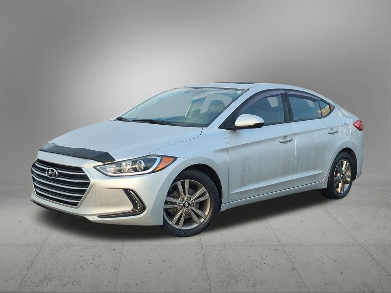 Thumbnail: 2017 Hyundai Elantra - 1