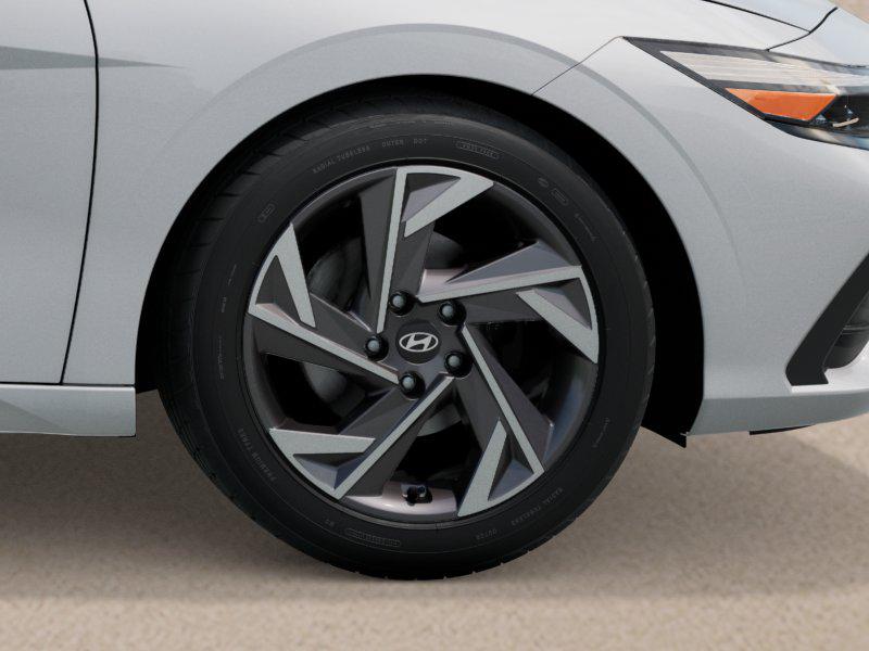 Thumbnail: 2025 Hyundai Elantra - 8