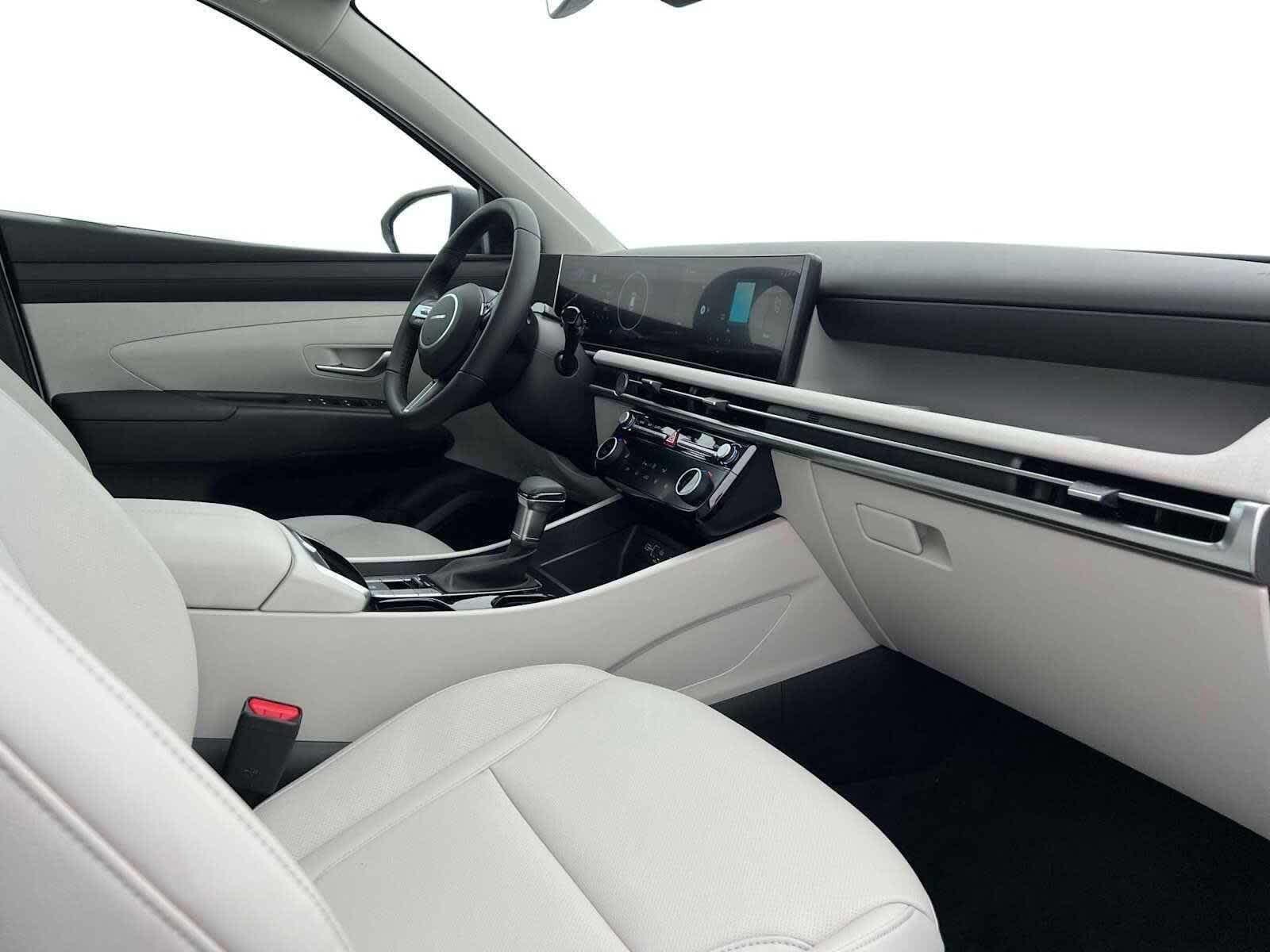 Thumbnail: 2025 Hyundai Tucson - 15