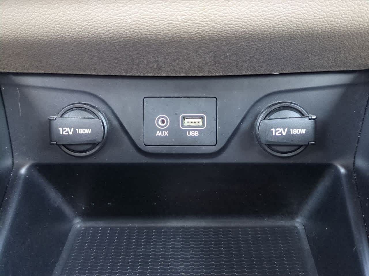Thumbnail: 2016 Hyundai Tucson - 27
