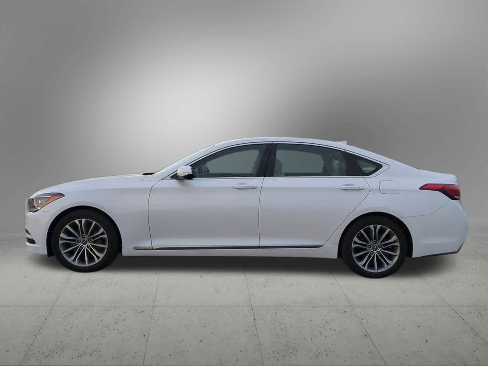Thumbnail: 2017 Genesis G80 - 3
