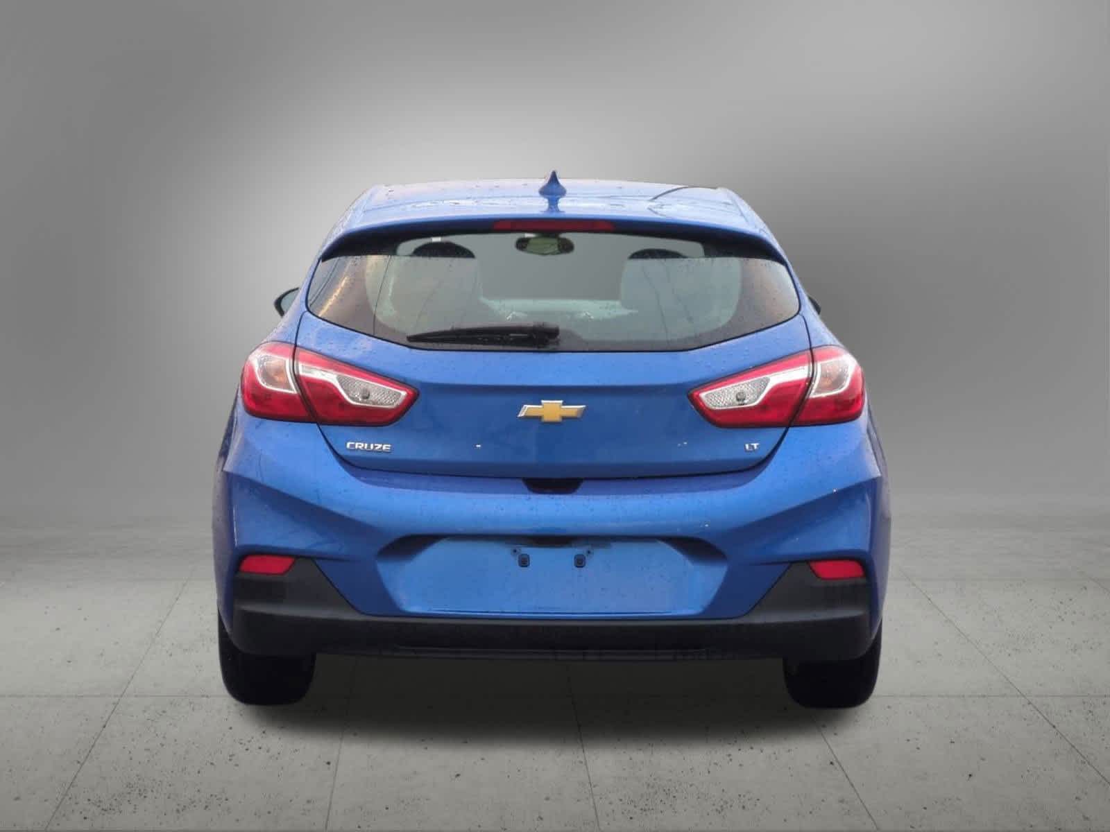Thumbnail: 2017 Chevrolet Cruze - 5