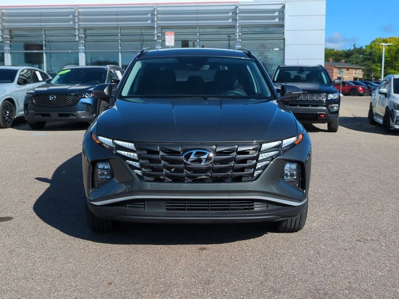 Thumbnail: 2023 Hyundai Tucson - 9