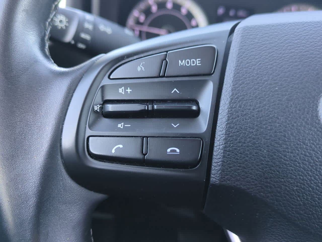 Thumbnail: 2022 Hyundai Venue - 24