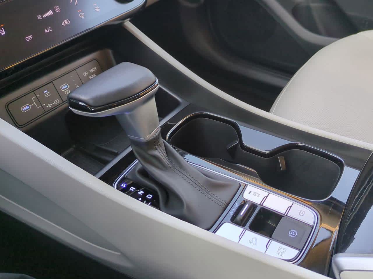 Thumbnail: 2025 Hyundai Tucson - 32