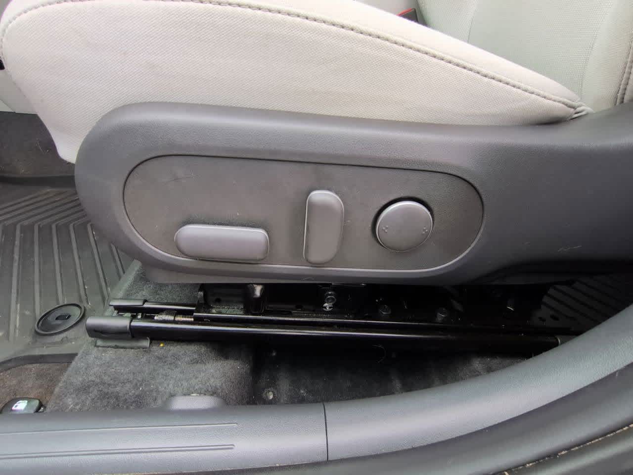 Thumbnail: 2025 Hyundai Kona - 17