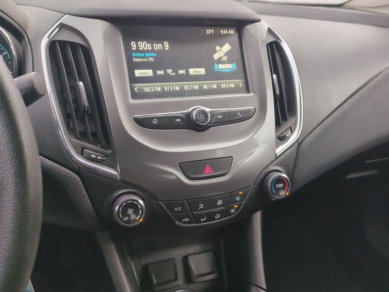 Thumbnail: 2018 Chevrolet Cruze - 26