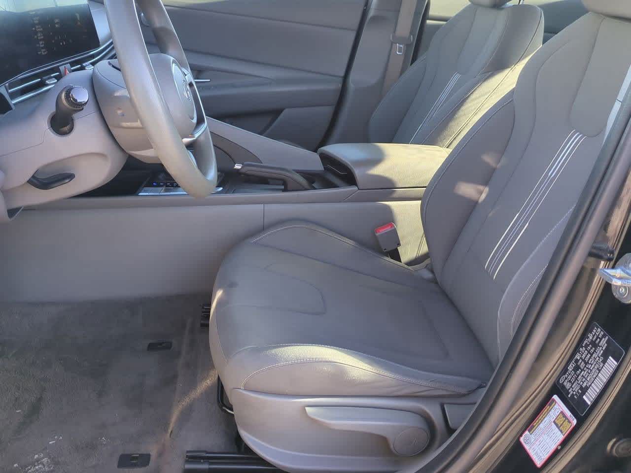 Thumbnail: 2024 Hyundai Elantra - 14