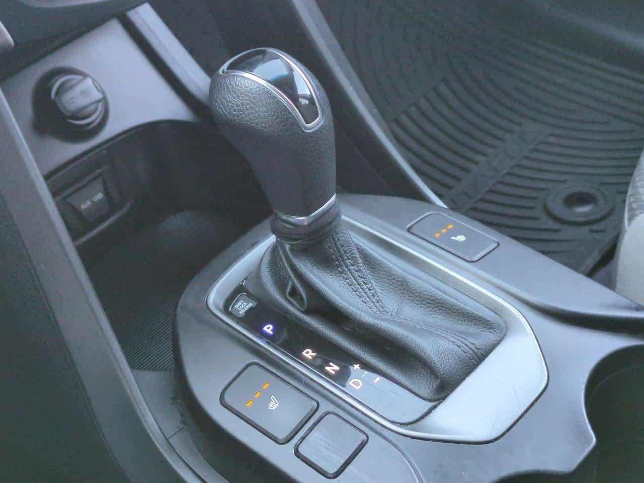 Thumbnail: 2016 Hyundai Santa Fe - 29