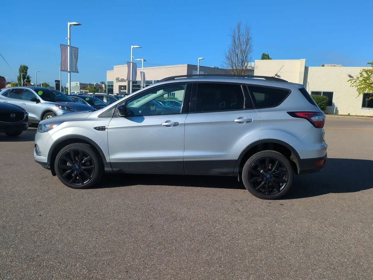 Thumbnail: 2018 Ford Escape - 3