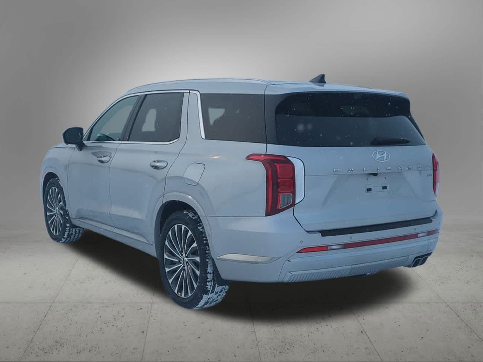 Thumbnail: 2023 Hyundai Palisade - 4