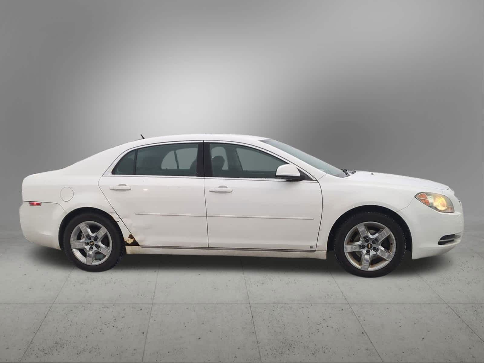 Thumbnail: 2009 Chevrolet Malibu - 7