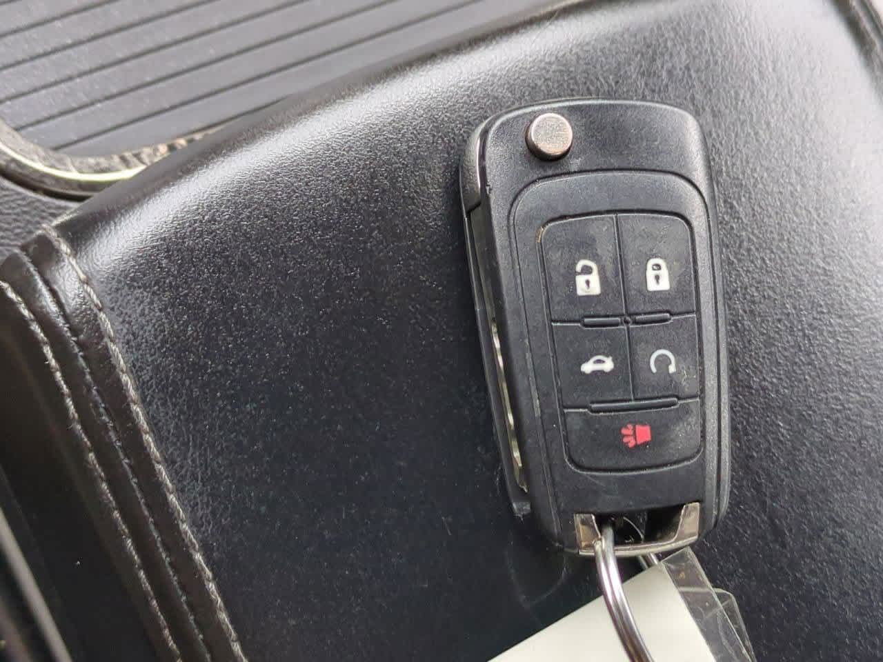 Thumbnail: 2010 Buick LaCrosse - 34