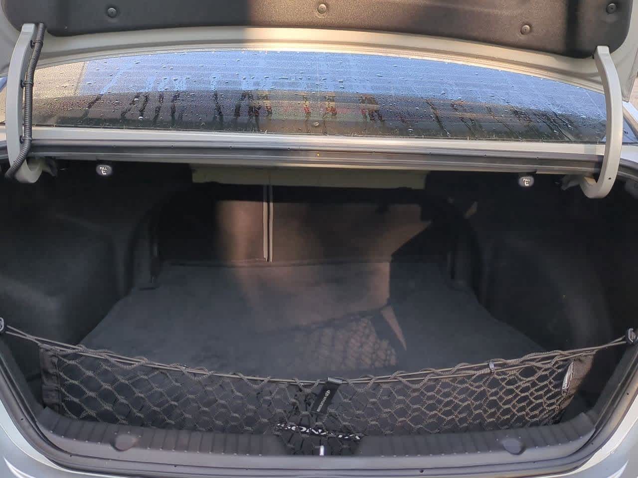 Thumbnail: 2011 Hyundai Sonata - 29