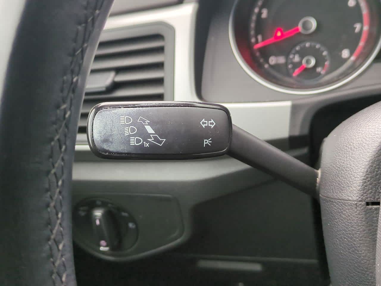 Thumbnail: 2021 Volkswagen Atlas - 27