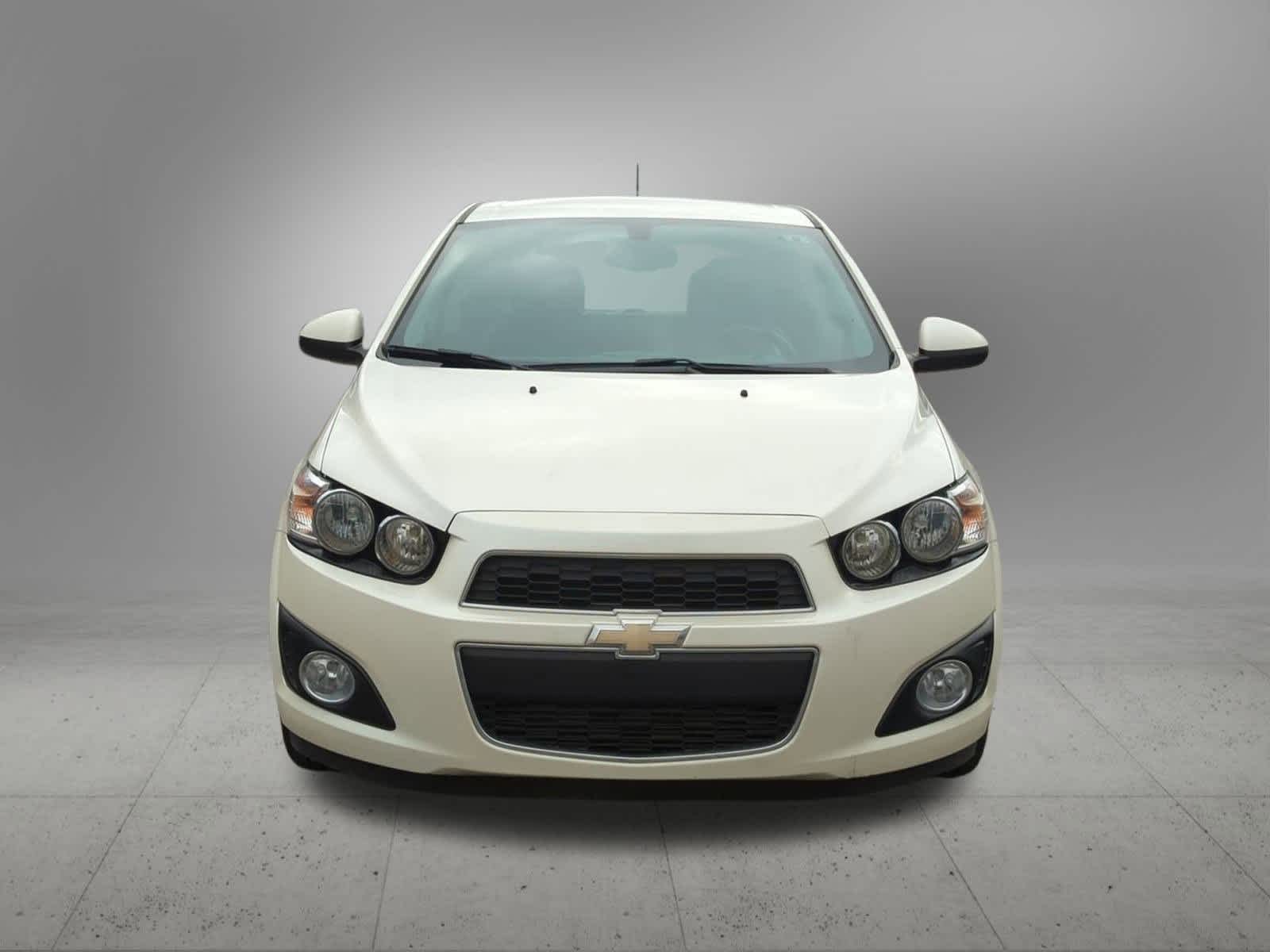 Thumbnail: 2015 Chevrolet Sonic - 9