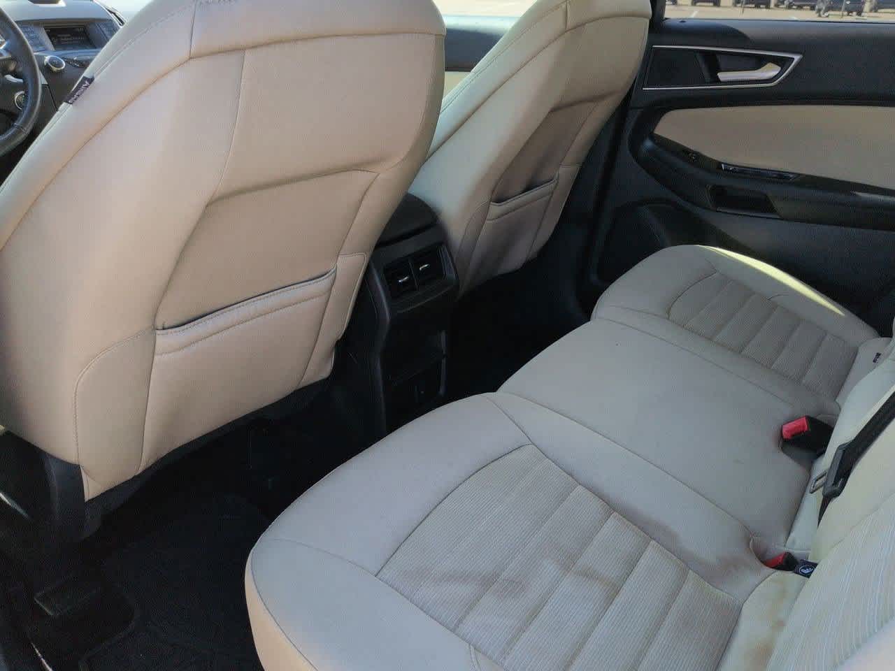 Thumbnail: 2015 Ford Edge - 13