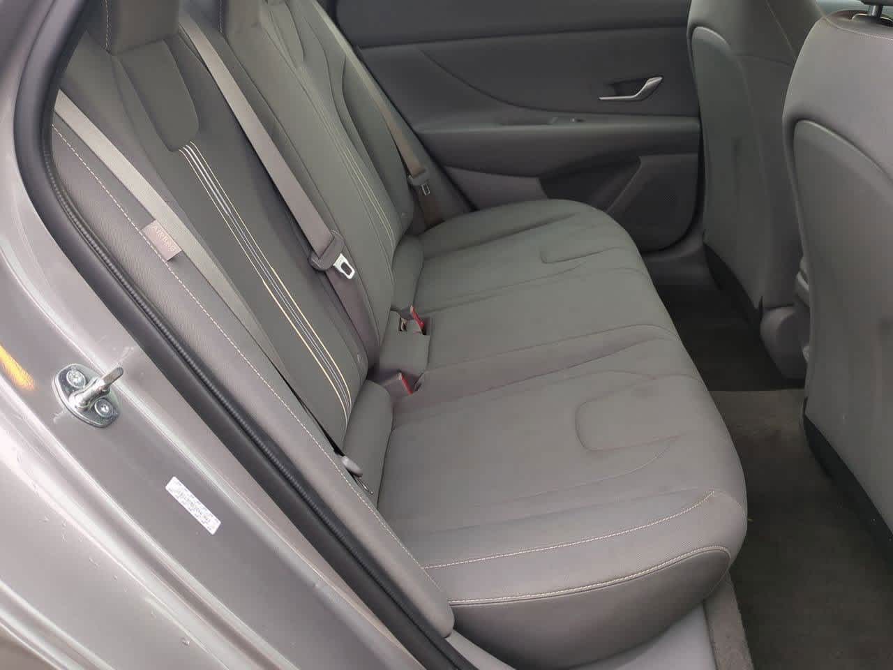 Thumbnail: 2024 Hyundai Elantra - 19