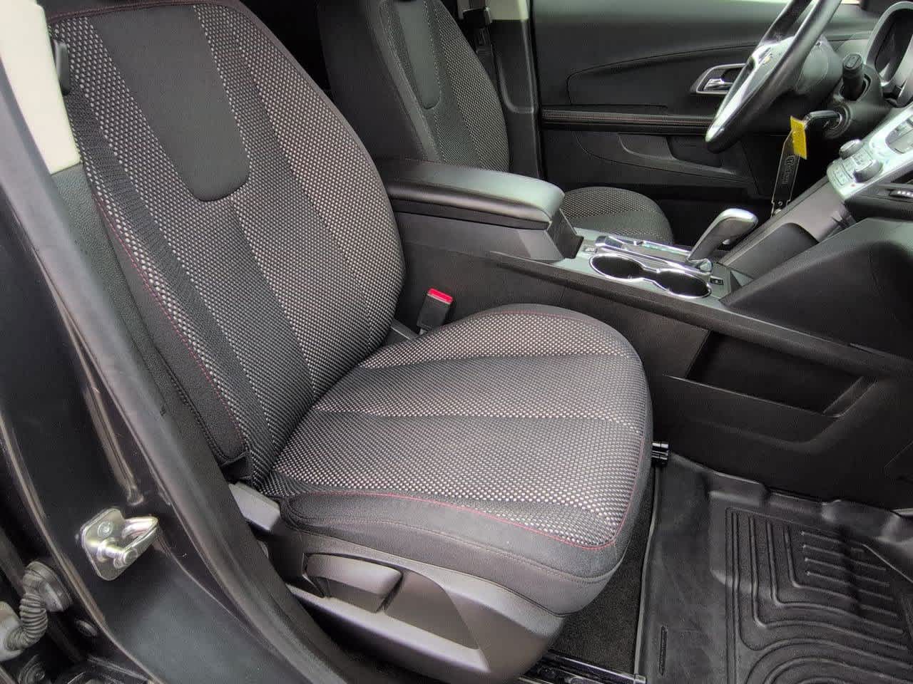 Thumbnail: 2014 Chevrolet Equinox - 22