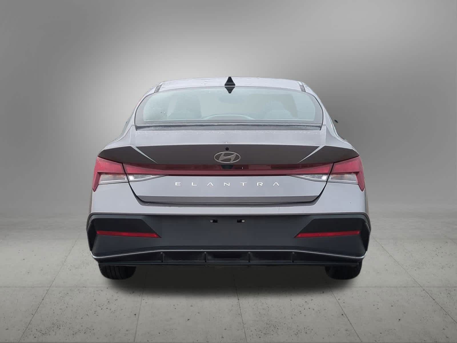 Thumbnail: 2024 Hyundai Elantra - 5