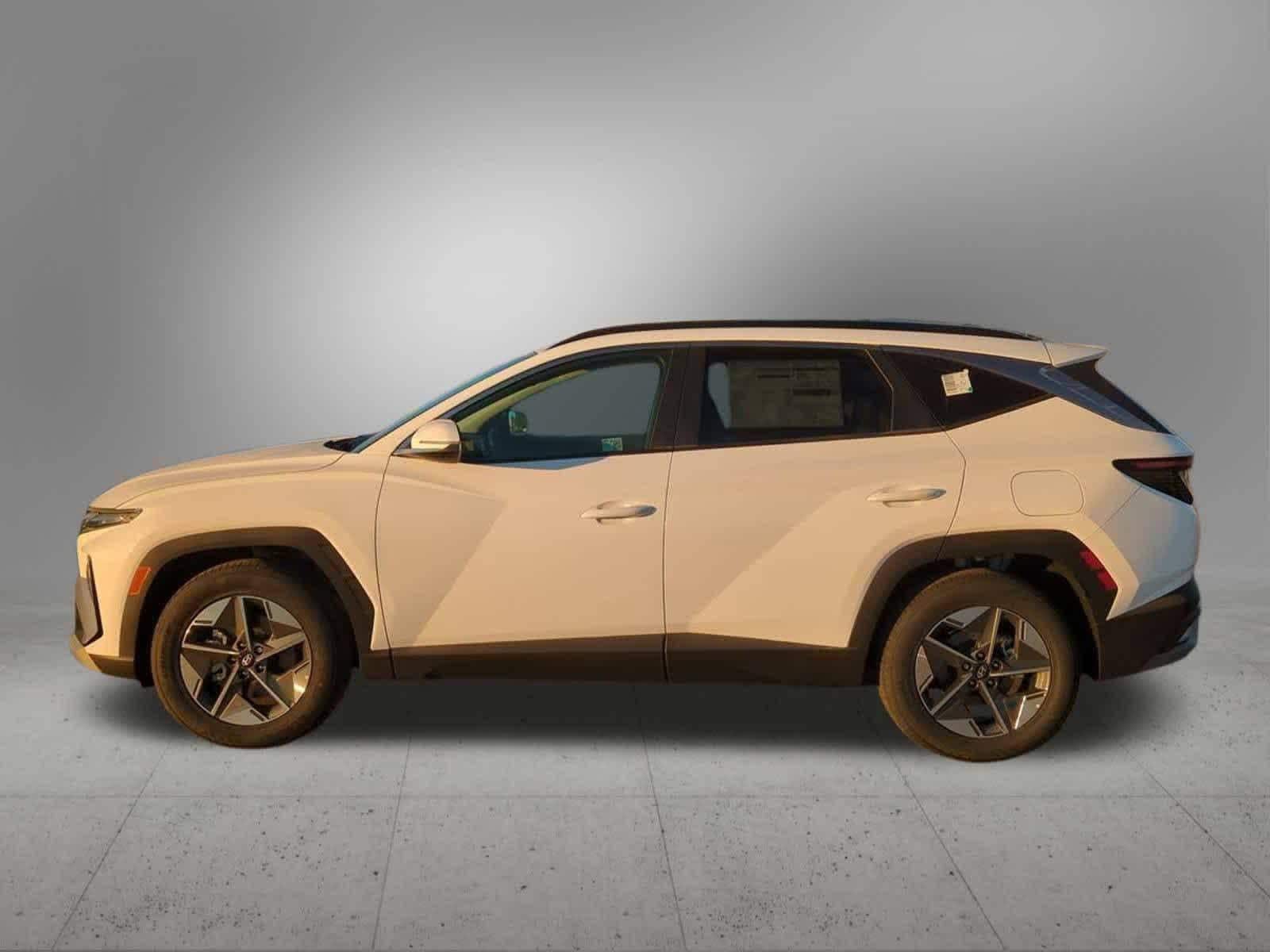 Thumbnail: 2025 Hyundai Tucson - 3