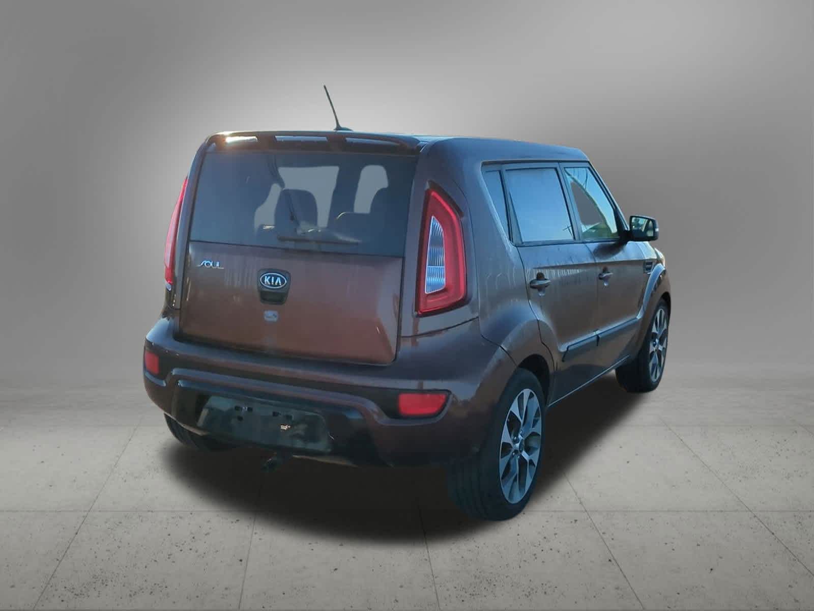 Thumbnail: 2012 Kia Soul - 6