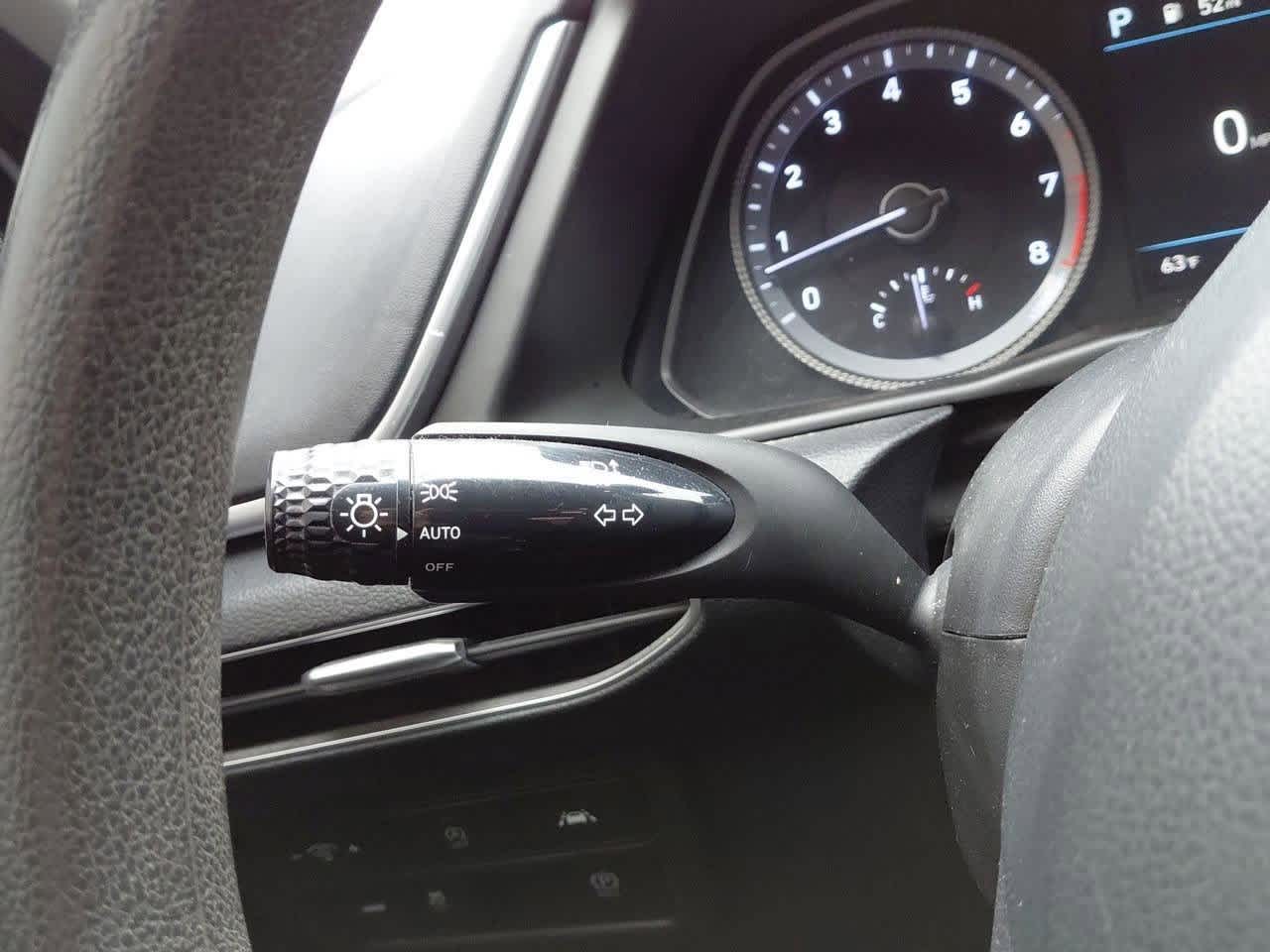 2023 Hyundai Sonata SE 24