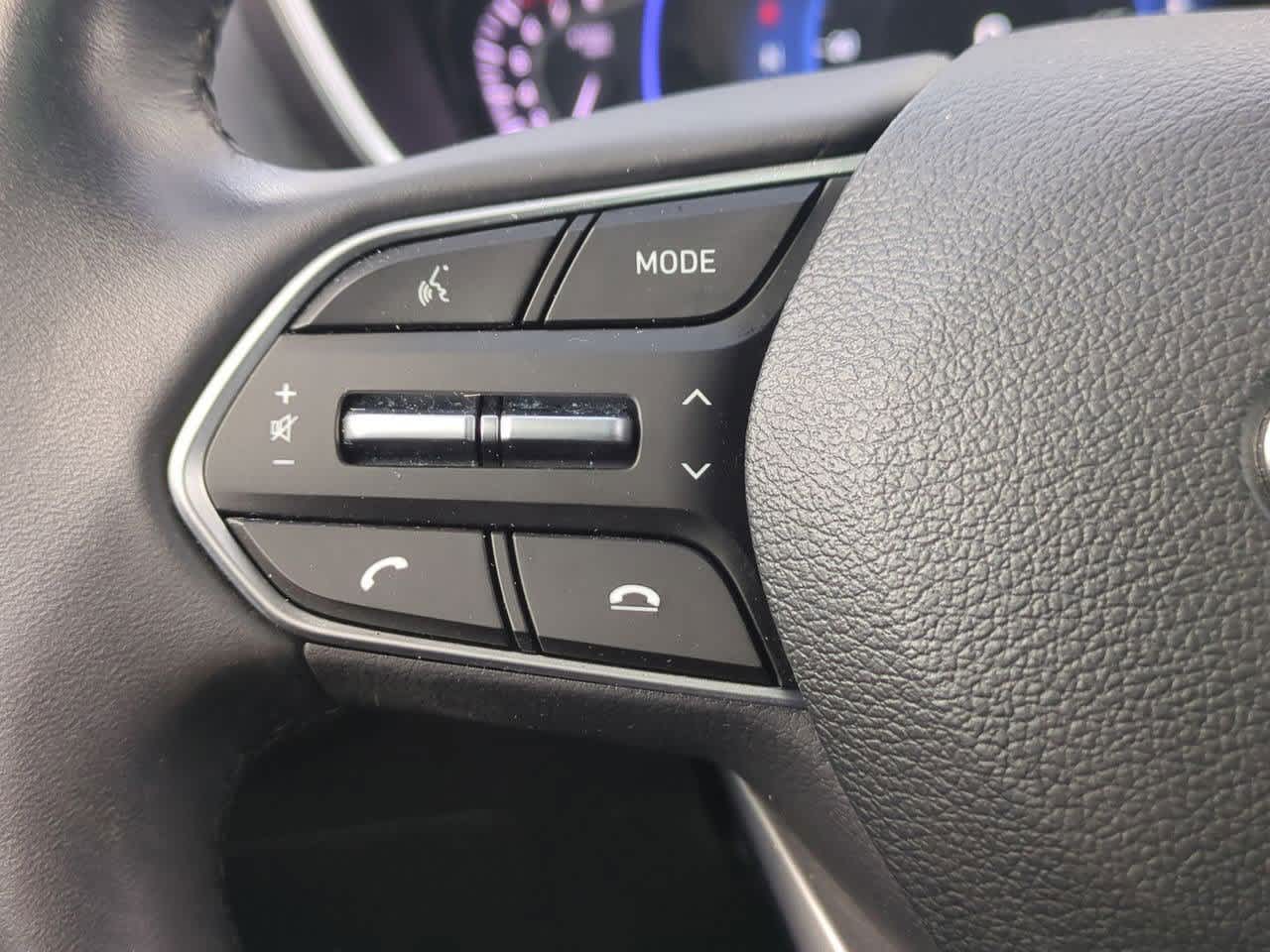 Thumbnail: 2019 Hyundai Santa Fe - 24