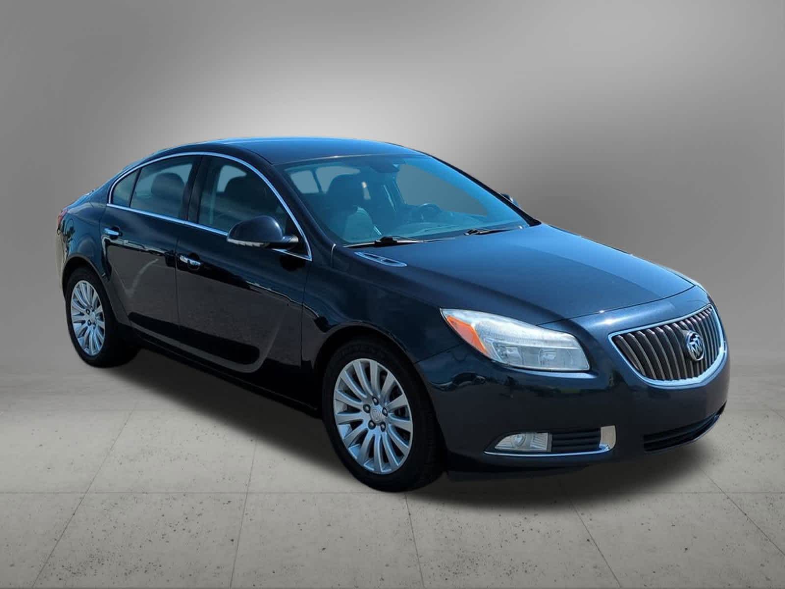 2013 Buick Regal Premium 8